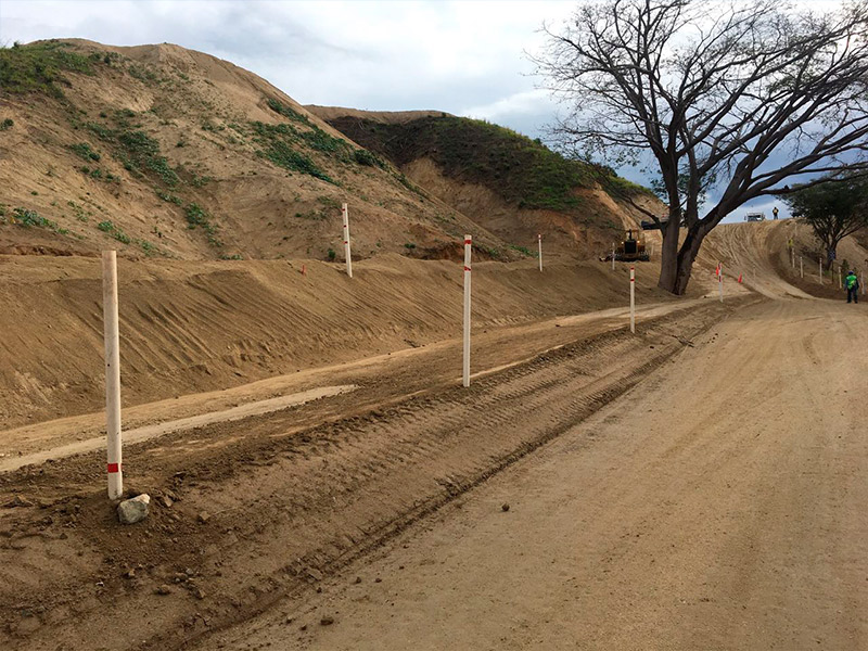 Proyecto de movimiento de tierras: Plataformas para construcción de planta de pastas en la presa de jales